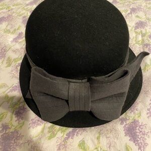 Black Felt Hat with Grey Bow